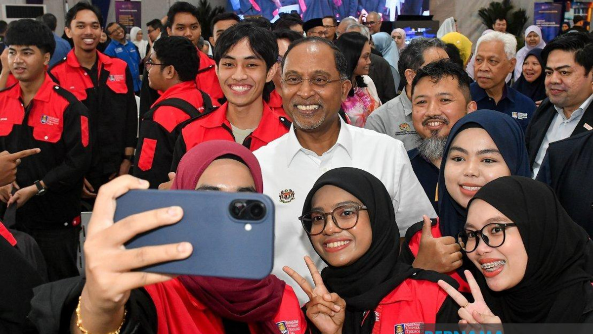 LRT3 Shah Alam Line Transforms Campus Access for UiTM Students While Boosting Semiconductor Industry Push