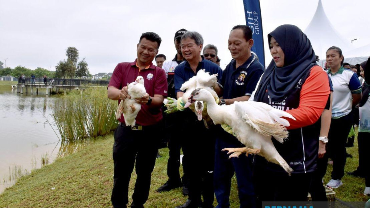 Melaka Chief Minister's Roadshow to Tackle Grassroots Complaints from July