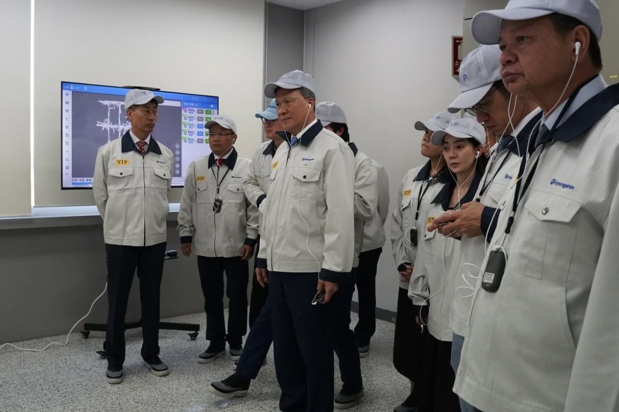 Cambodia Courts South Korean Investment in Tech and Auto Components to Transform Manufacturing Economy