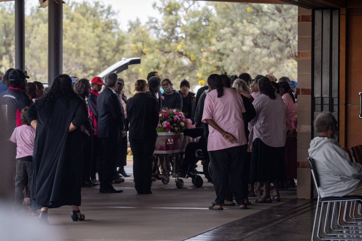 Alice Springs mourns Indigenous child whose death exposed deep fractures in outback community