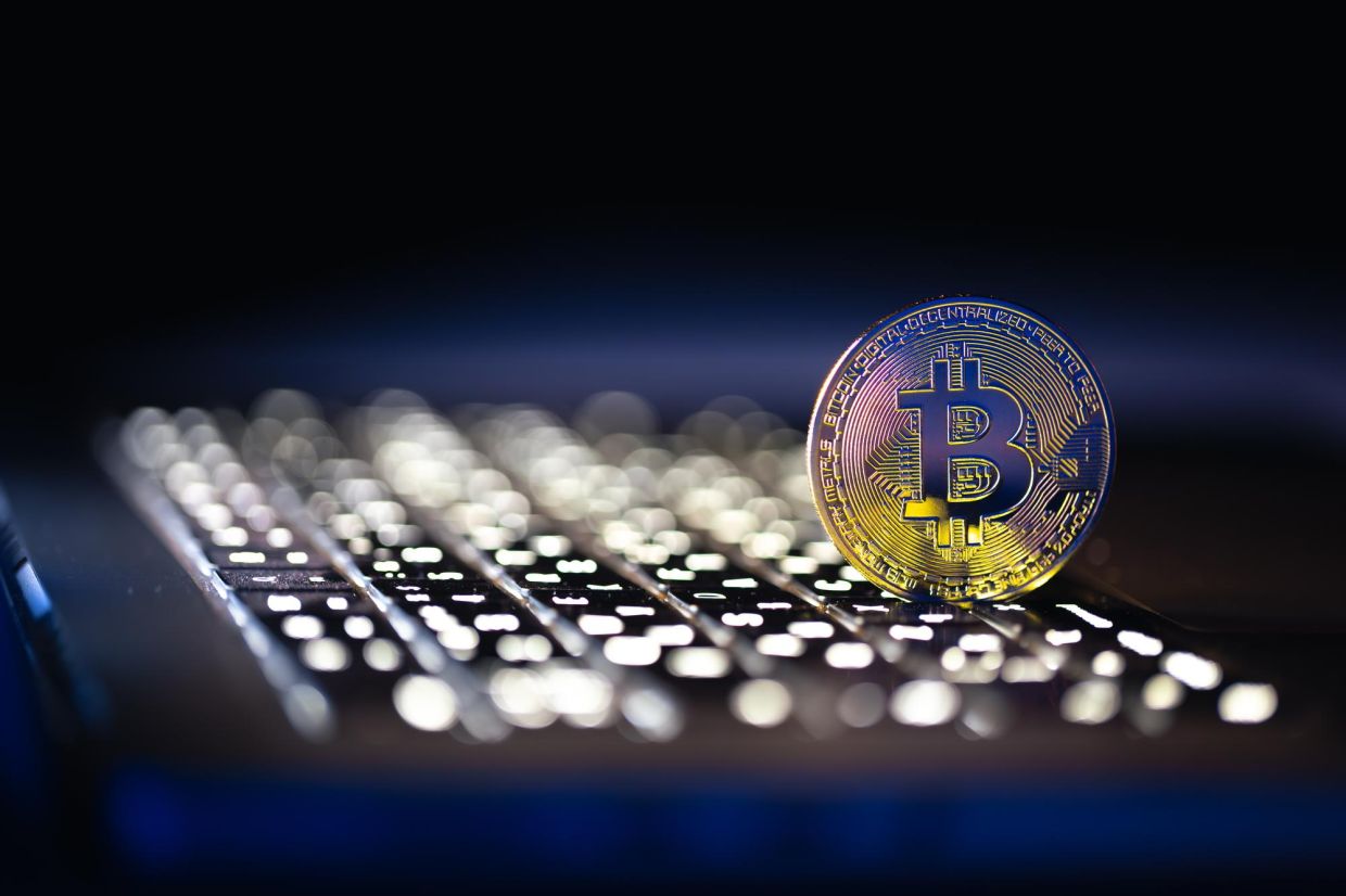 Coldcard Bitcoin Wallet Flaw Exposes Crypto's Offline Security Myth as Hackers Drain Millions