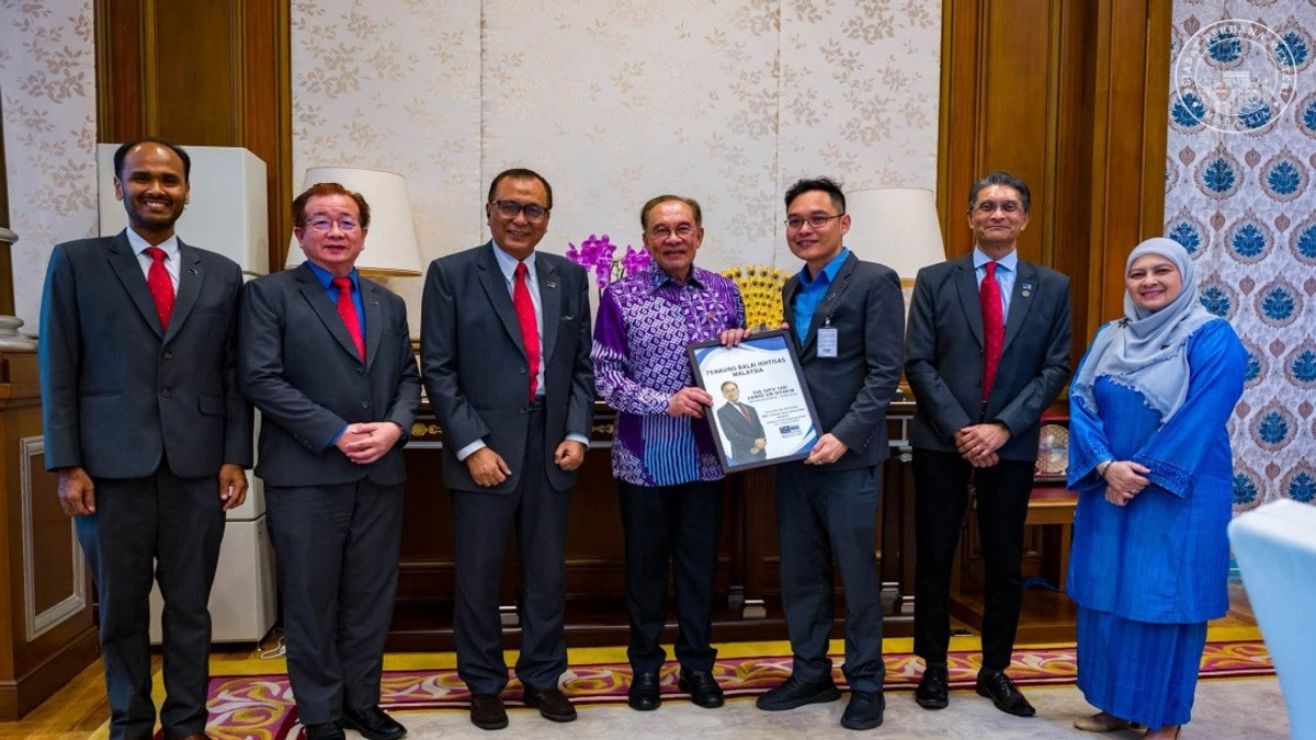 Malaysia's Professional Future Takes Centre Stage as PM Anwar Meets BIM Leadership