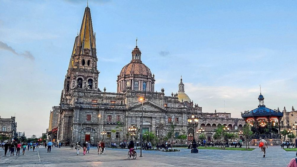 Mexico's World Cup Windfall: Three Million Foreign Tourists Bolster Tourism Ambitions