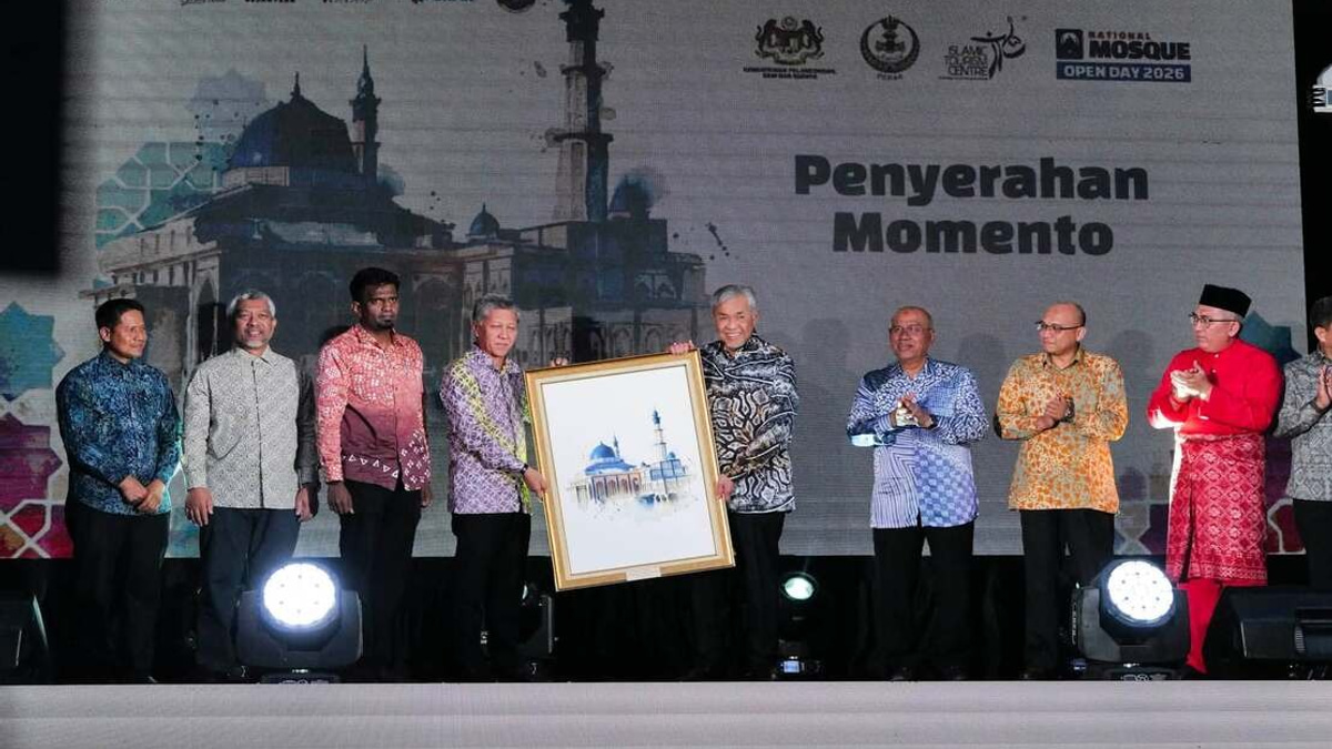 Mosques Must Become Part of Malaysia's Tourism Appeal, Says Ahmad Zahid