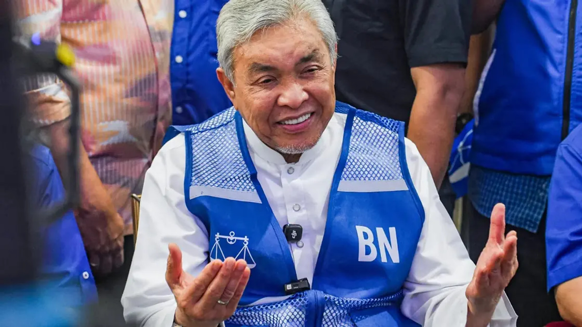 Zahid and Anwar Signal Commitment to Unity Government Despite Electoral Rivalries