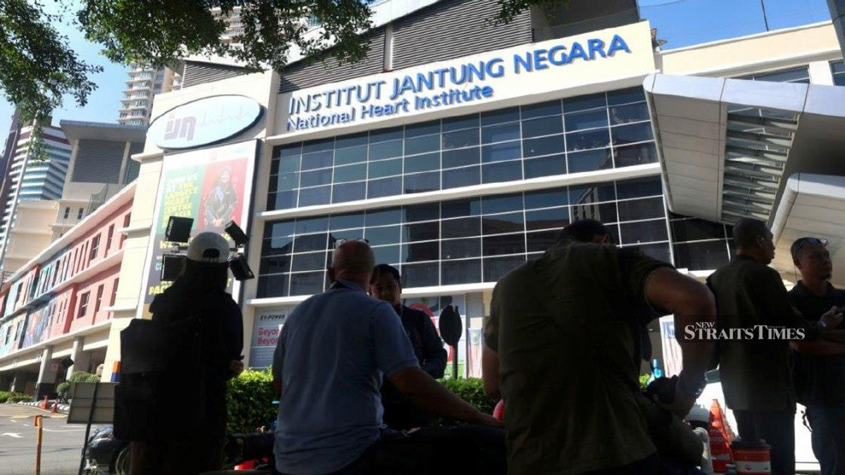 Former PM Ismail Sabri to Receive Pacemaker Surgery for Heart Condition
