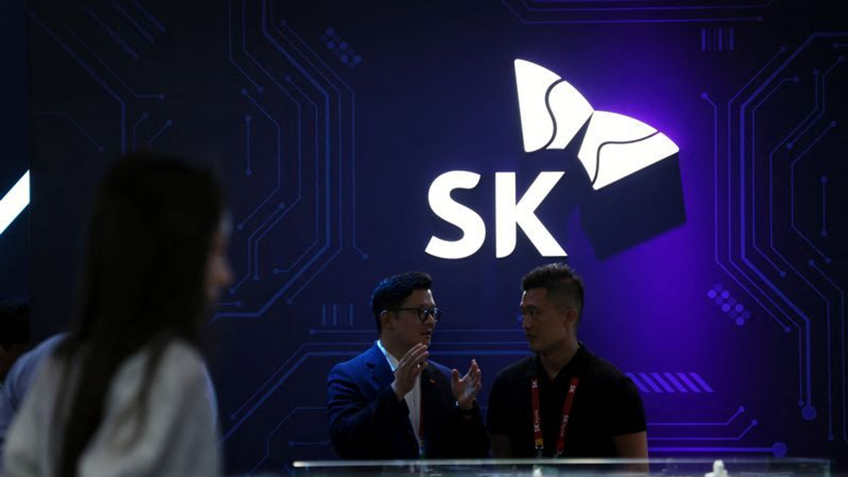 SK Hynix to raise up to $29 billion through Nasdaq listing to fund AI chip expansion