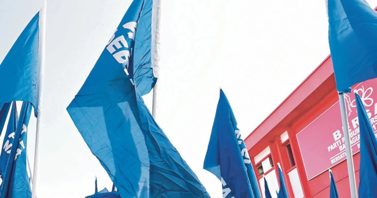 Bersatu Risks Election Exclusion as PN Logo Control Becomes Coalition Flashpoint