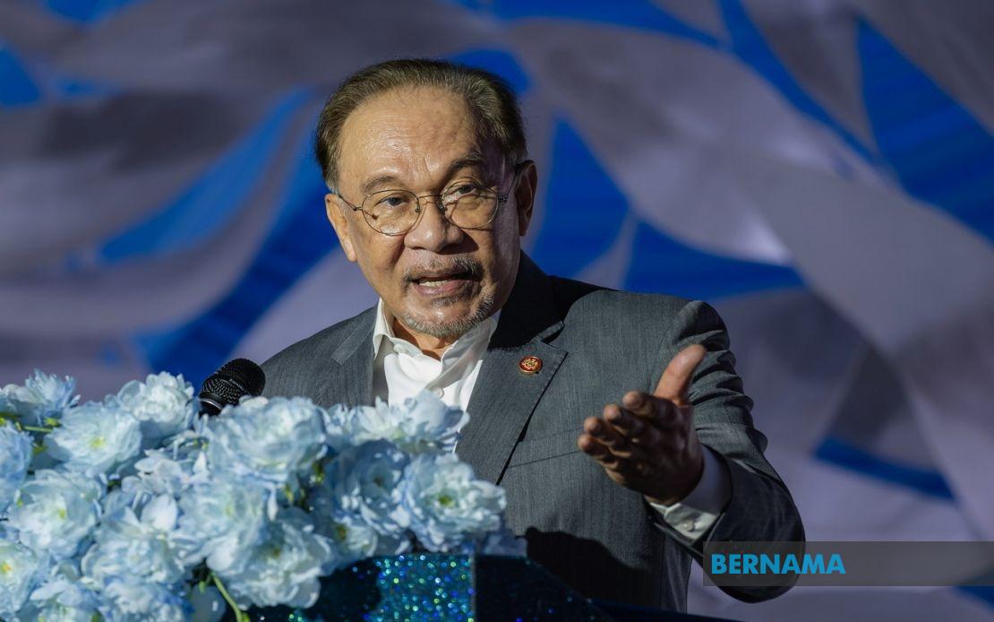 Malaysia Will Immediately Deport Israeli Nationals, PM Anwar Declares