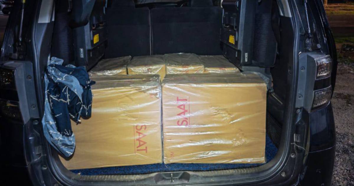 Malaysian authorities intercept massive smuggled cigarette haul, detain Vellfire driver in Kota Baru operation