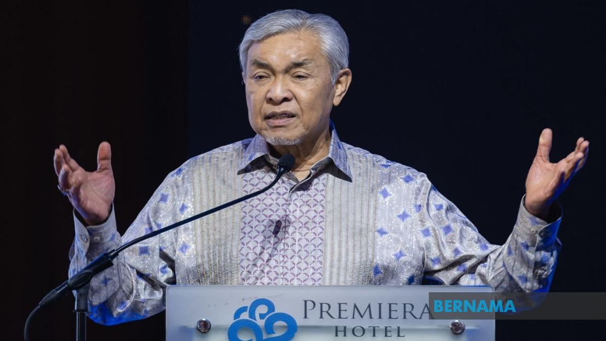 Ahmad Zahid: Rural Roads in Sabah and Sarawak Under Consideration for 2027 Budget