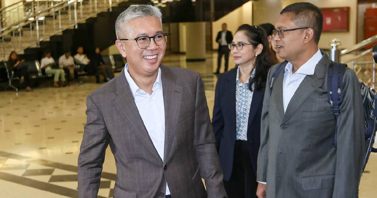 Muhyiddin Proposed 54 Direct Contracts Under Jana Wibawa, Court Hears