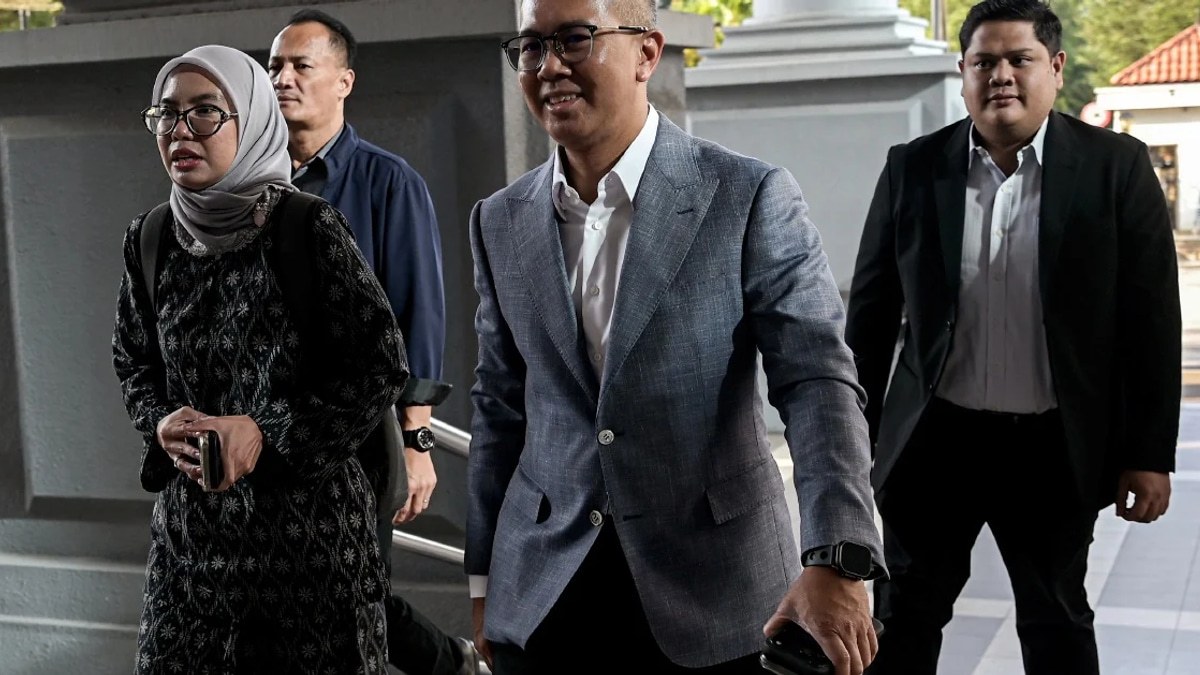 Muhyiddin Had No Role in Jana Wibawa Project Awards, Tengku Zafrul Tells Court