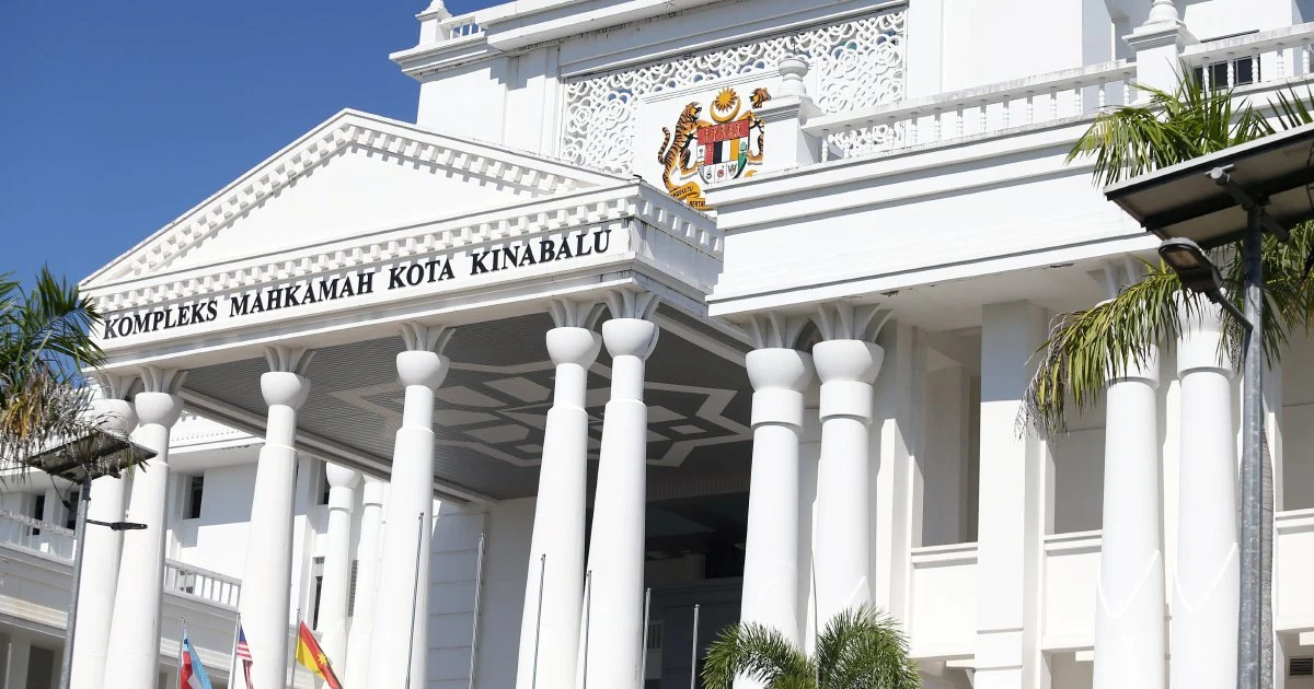 Handwriting Analyst Maintains Stance on Disputed Zara Mahathir Journal Entries