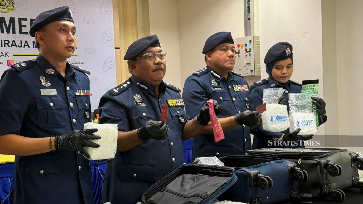 Sarawak Customs Intercepts RM1.32 Million Drug Haul at Kuching Airport